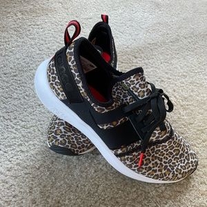 New Balance Women’s FuelCore Nergize Sport V1 Leopard